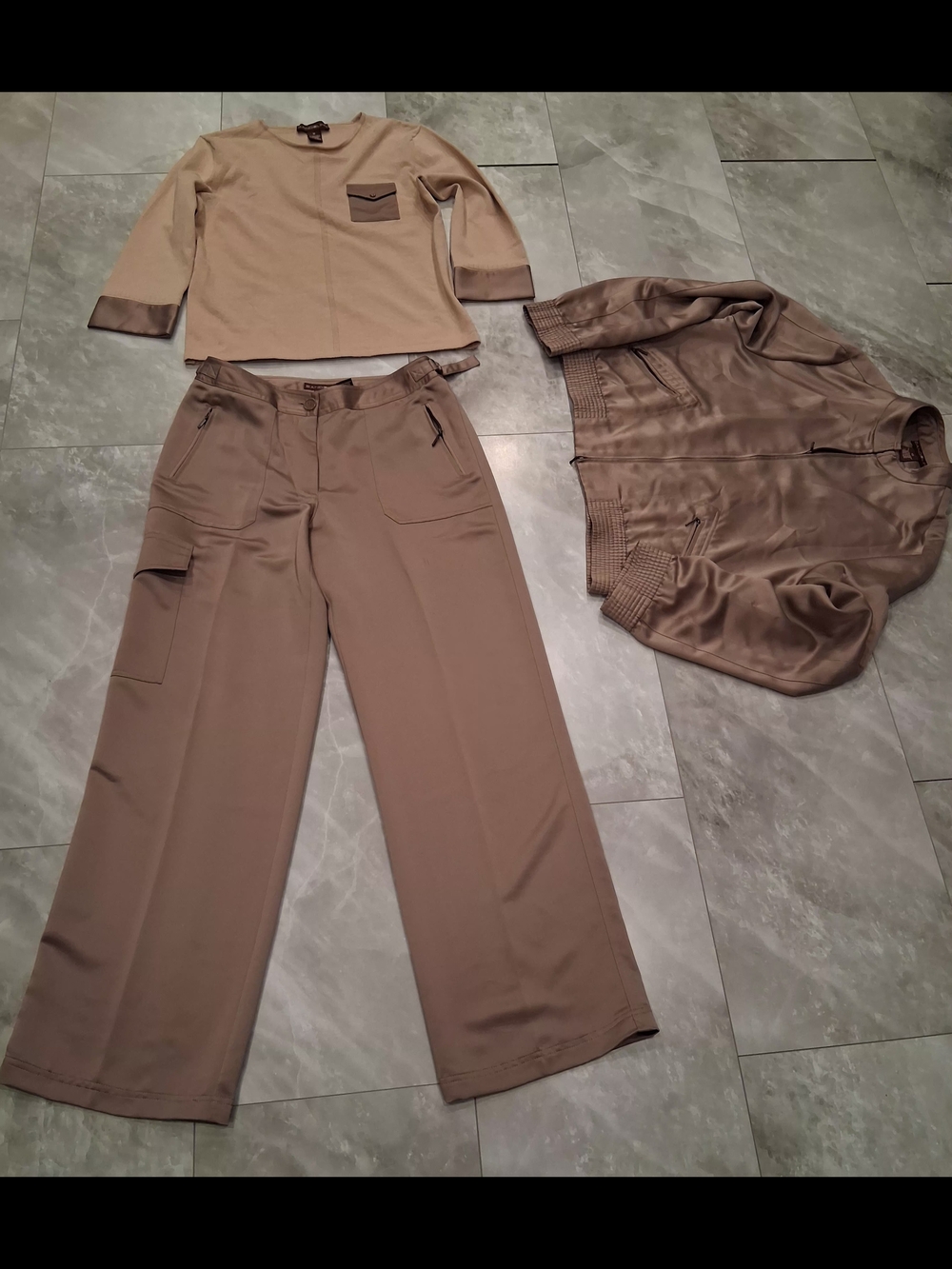 Bandolino Set Of Three Wide-Leg Cargo1 Pants, 1 Top, & Jacket  in Taupe Brown